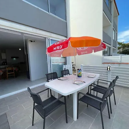 Renove 2 Pieces, Terrasse, Parking Prive, Proche Et Commerces - Fr-1-224c-192 Apartment